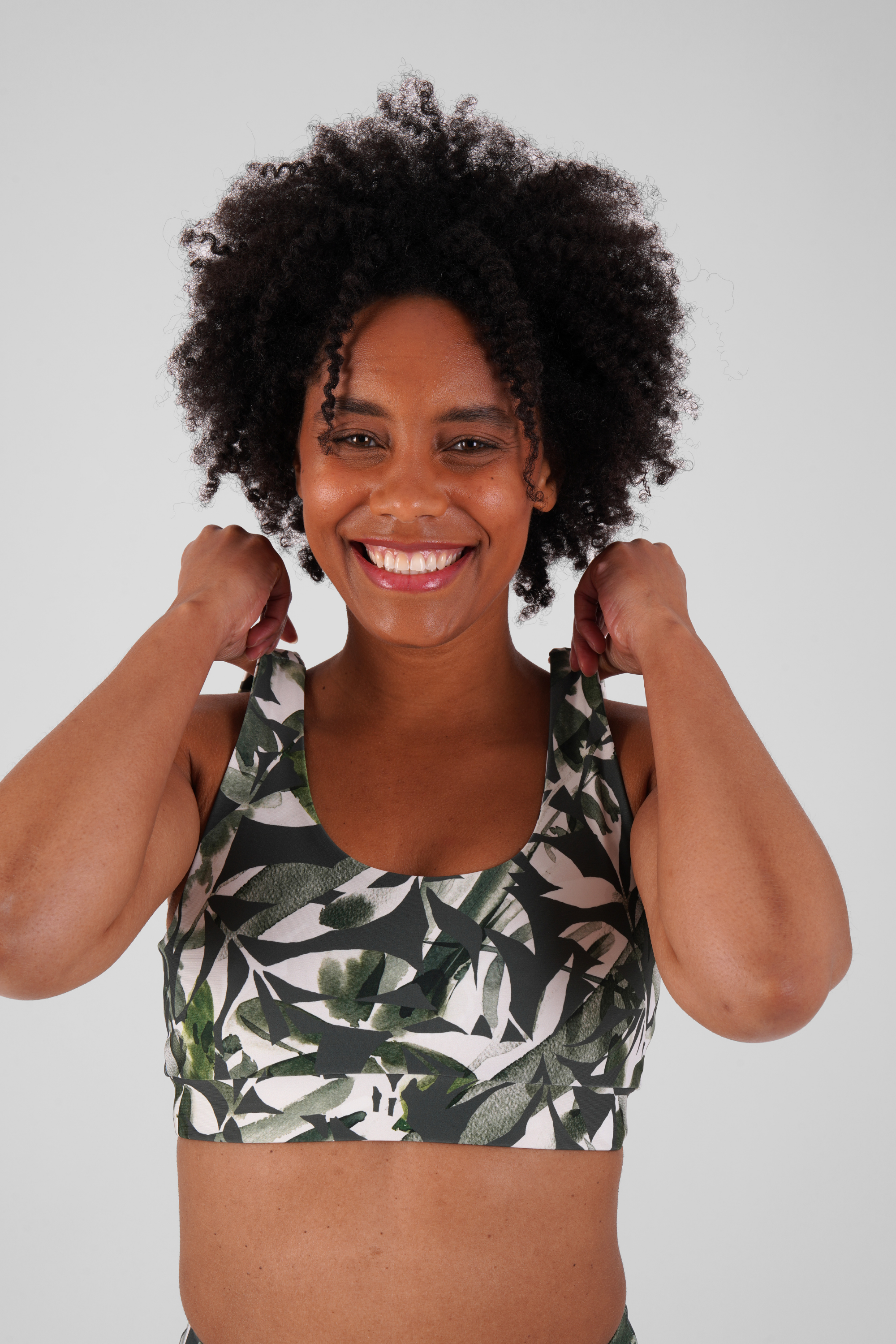 Kiku recycled performance cropped top - Leaf Print