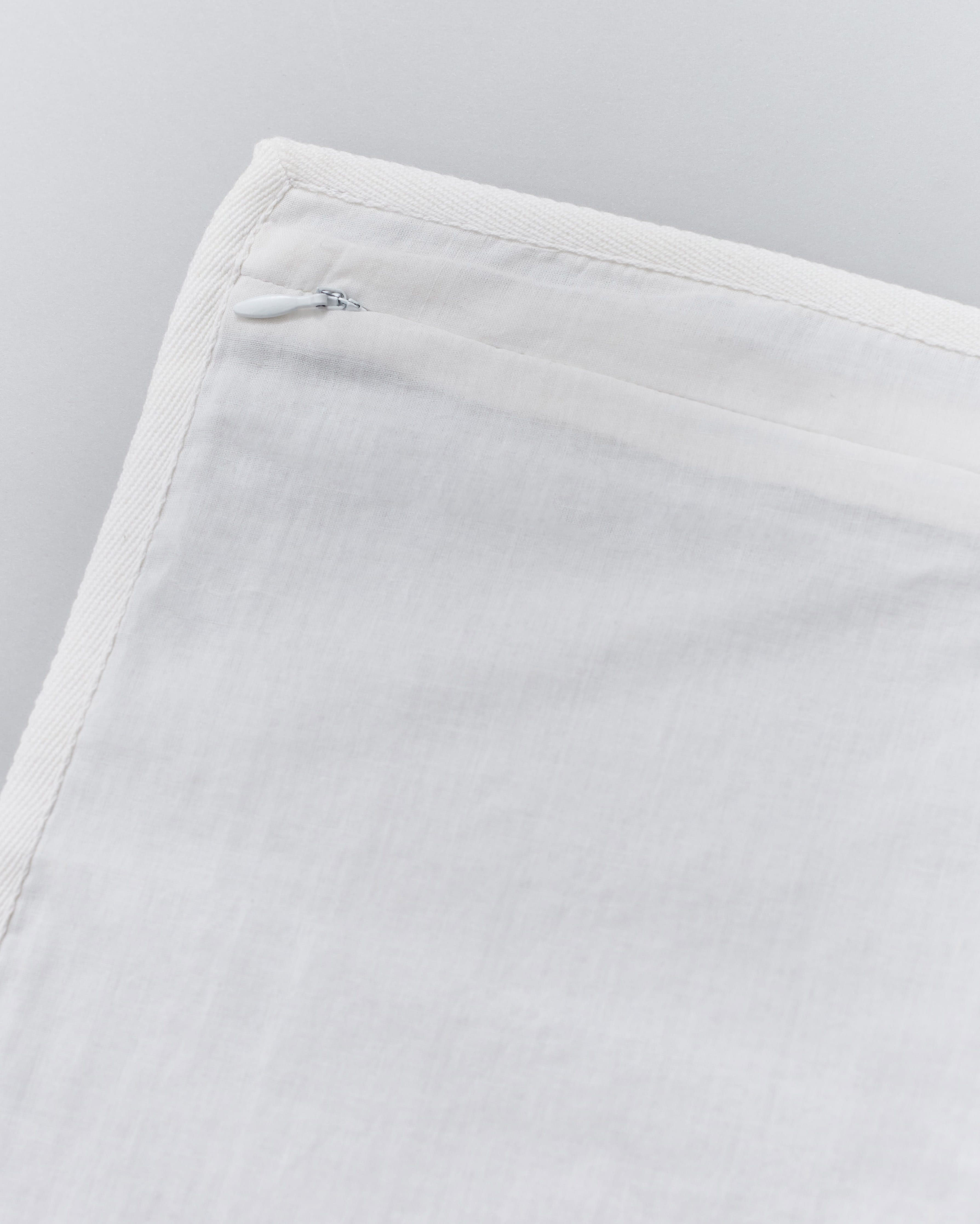 Aralea ethical-cotton laundry bag - Glacier White